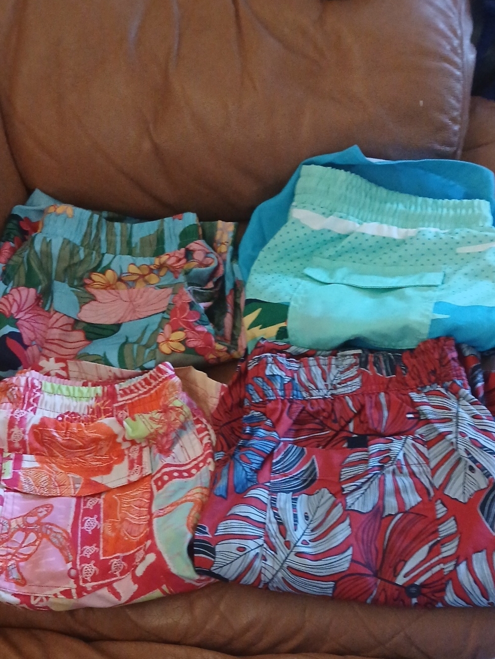 4 Pairs Of Boys Swim Shorts Size Small